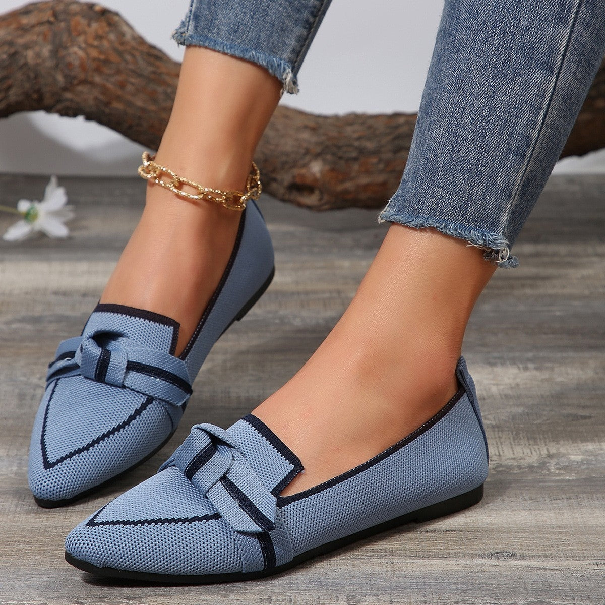 Bow Contrast Trim Pointed Toe Loafers