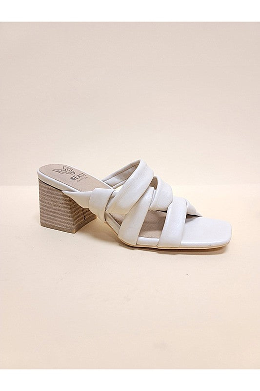 Neutral Color Chunky Heel open Sandal