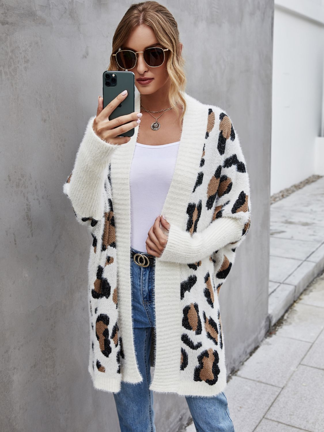 Long Sleeve Soft and warm Leopard Pattern Fuzzy Cardigan