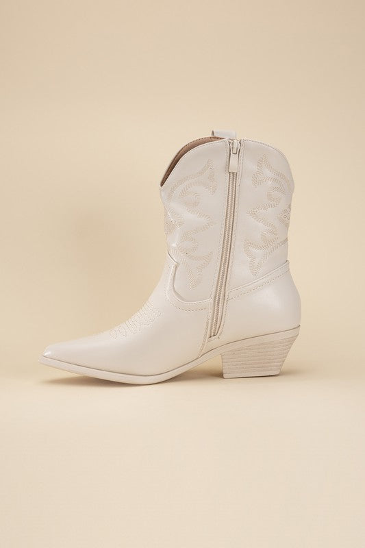 Short Western Boot