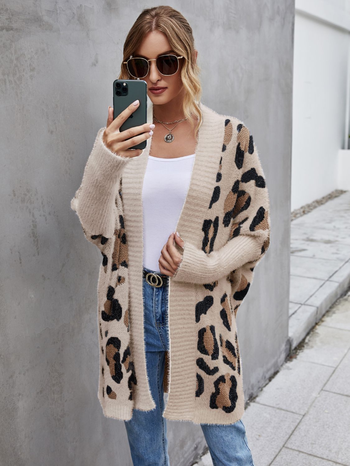 Long Sleeve Soft and warm Leopard Pattern Fuzzy Cardigan