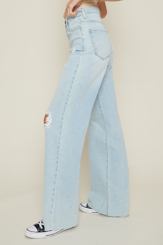 Distressed Wide Leg Mom Jeans