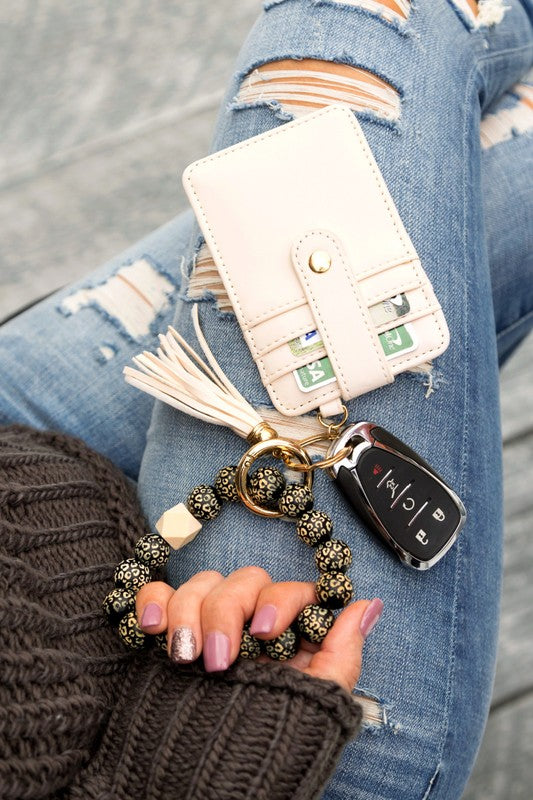 Stretch Beaded Key Ring Wallet Bracelet