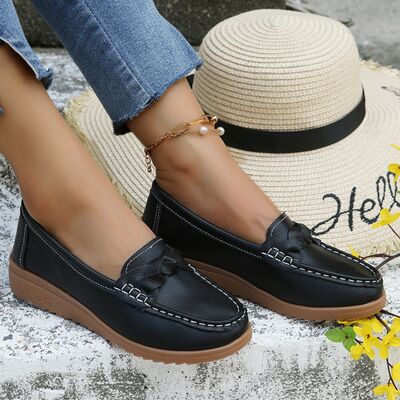 Casual Leather Stitched Loafer