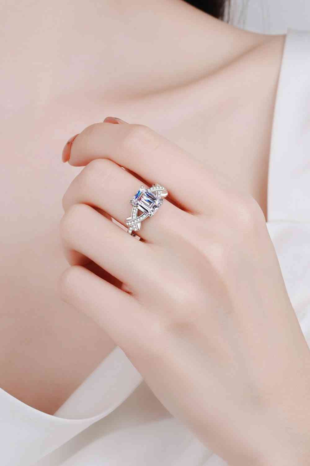 3 Carat Rhodium-plated Ring